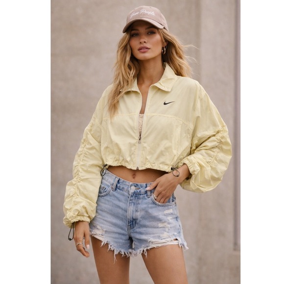 Nike Jackets & Blazers - Nike Women's Cropped Ripstop Windbreaker Jacket Light Green Size XL Athleisure